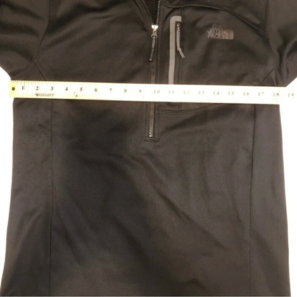 The North Face Mens Quarter Zip Pullover Black Size S